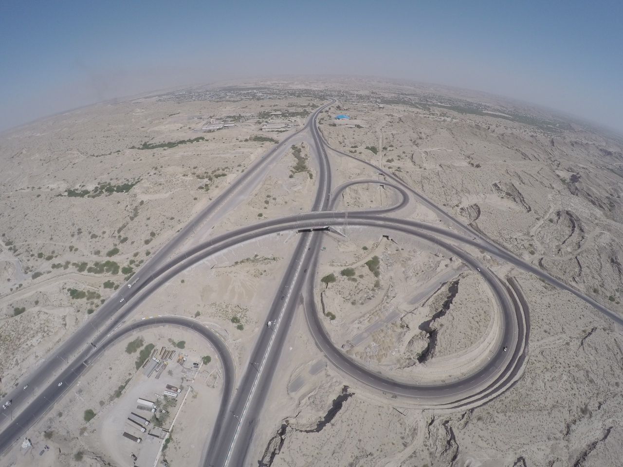 تقاطع غیرهمسطح - تصویر 2